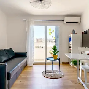 Entièrement Rénové, Ensoleillé, à 3mn De La Gare St Charles, Avec La Vue Sur Notre-dame De La Garde Appartamento Marsiglia
